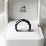 Nhẫn Ngọc Bích Gà Đen Tự Nhiên